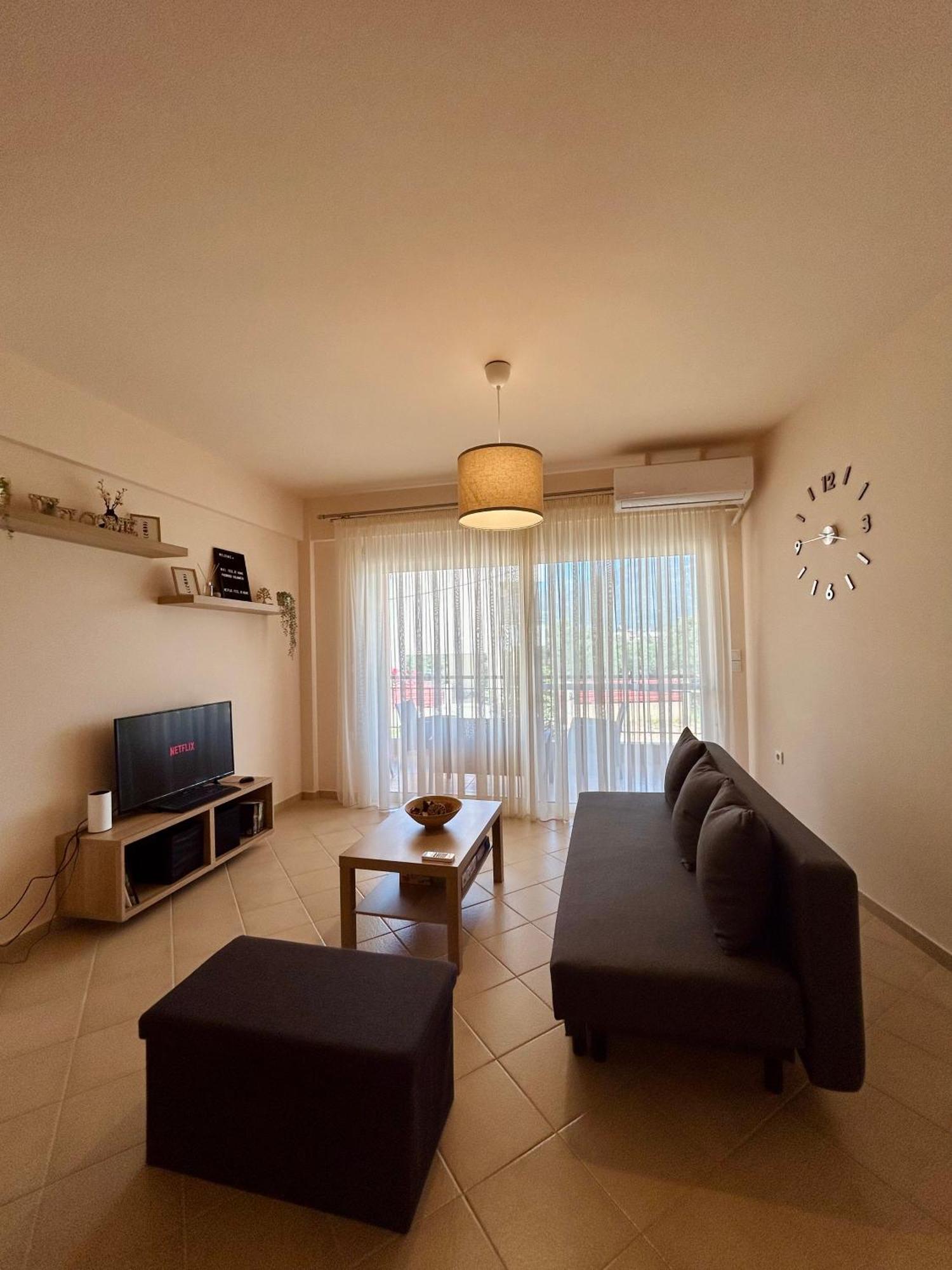 Feel At Home - Kalamata - Near The Center Exterior photo